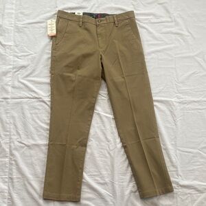 Dockers Workday Khaki Slim Fit Smart Flex Mens 32 x 30 Pants NWT